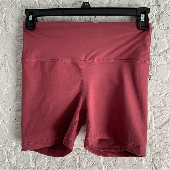Velocity Pants - Velocity High waist Athletic Shorts Sz M